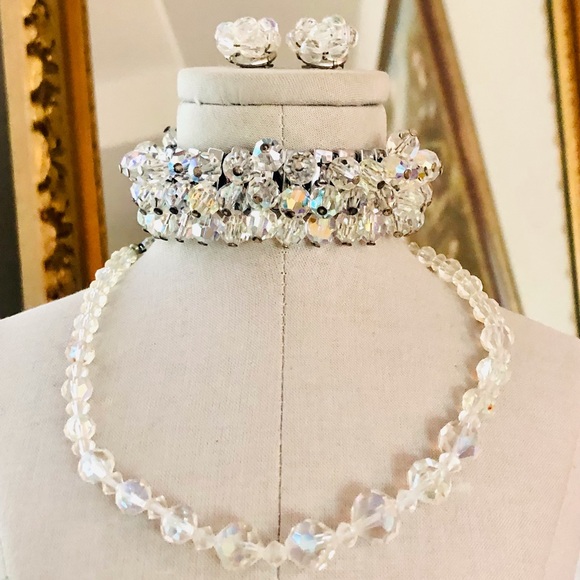 Vintage Deco Aurora Borealis Crystal Bead Jewelry - Picture 3 of 10